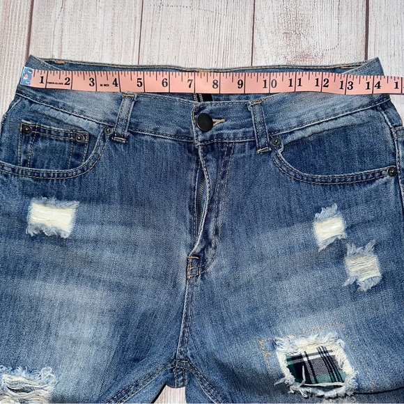 Distressed Ankle Jeans - Picture 7 of 8